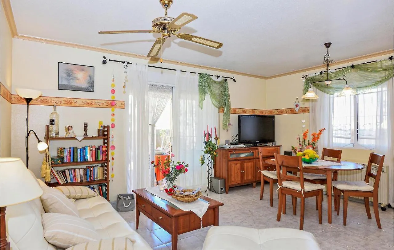 3 Bedroom Stunning Home In Pulpi