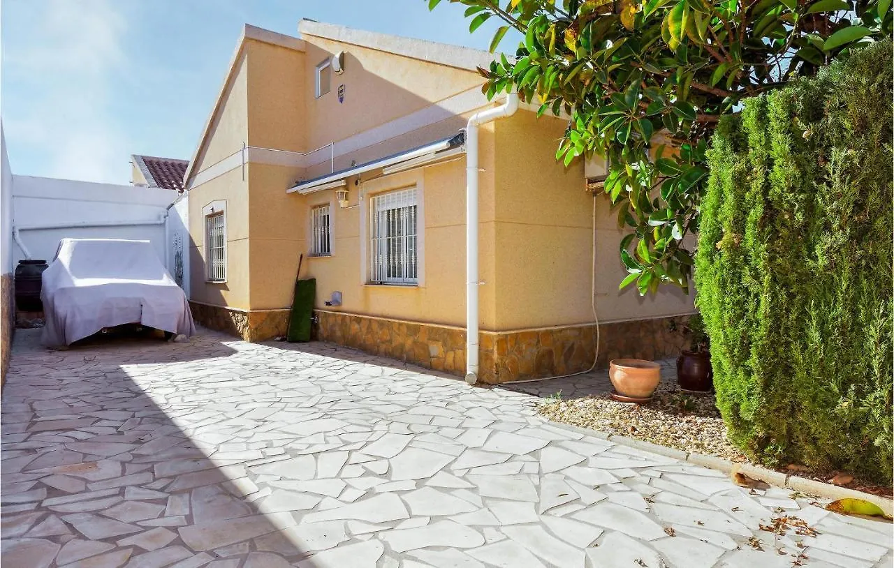 Holiday home 3 Bedroom Stunning Home In Pulpi