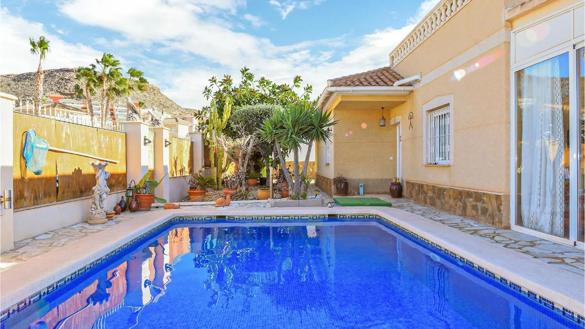 Holiday home 3 Bedroom Stunning Home In Pulpi